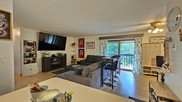 $217,000 | 1210 Long Avenue, Unit 202, Detroit Lakes, MN 56501