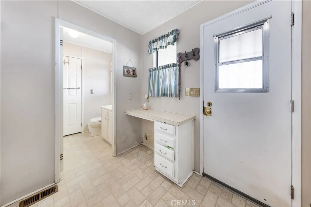 602 Roadrunner Way Perris, CA 92570 - Photo 20 of 34