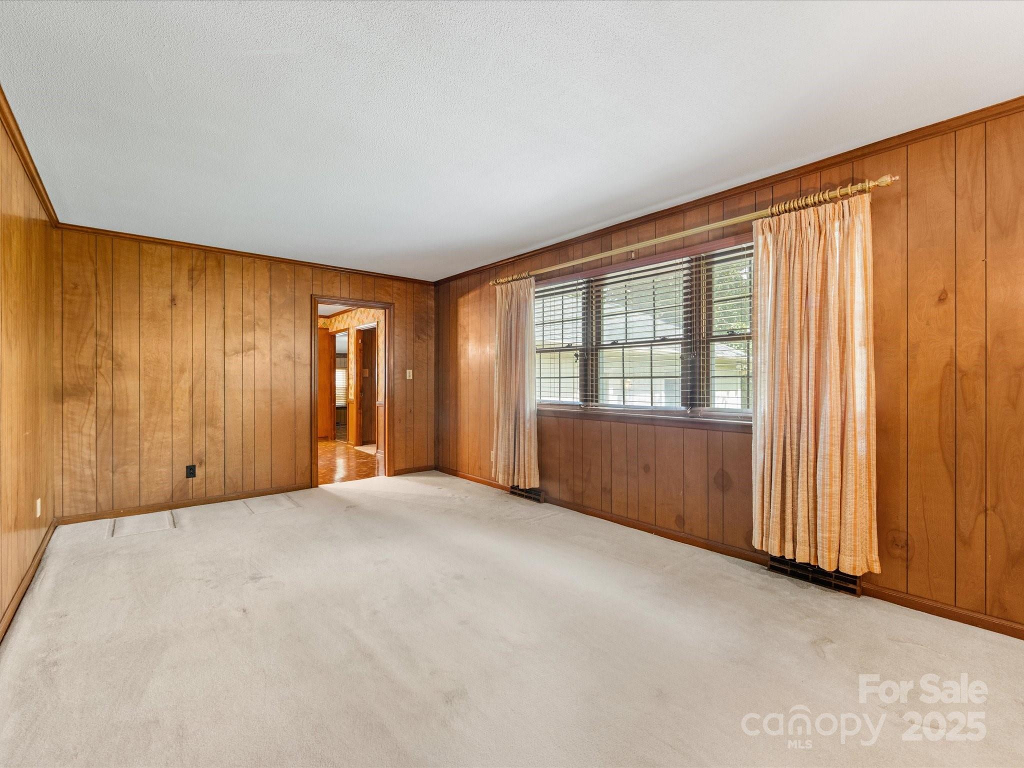 512 Holiday Road Gastonia, NC 28054 - Photo 14 of 42 Gallery Image 14