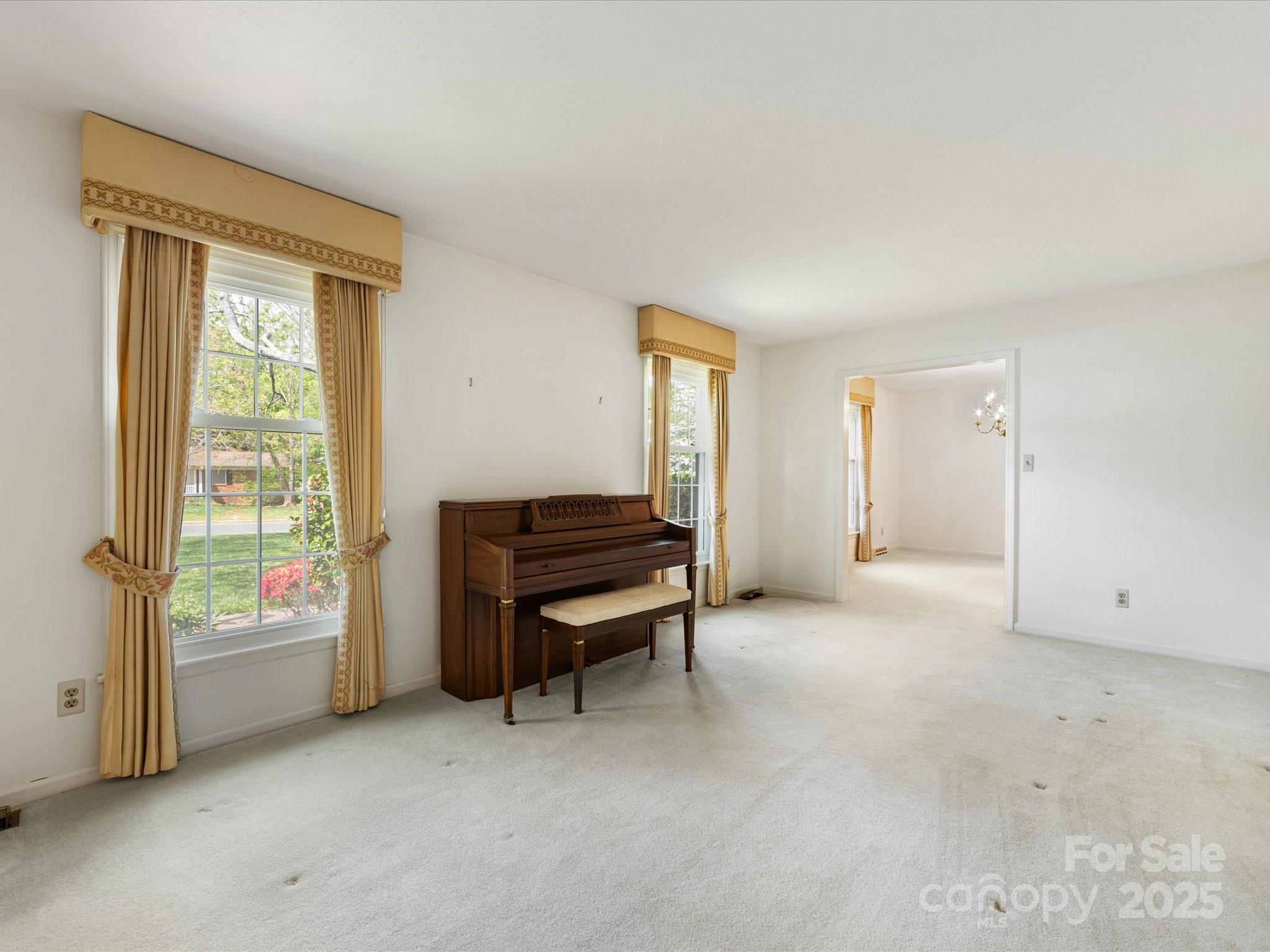 512 Holiday Road Gastonia, NC 28054 - Photo 16 of 42 Gallery Image 16