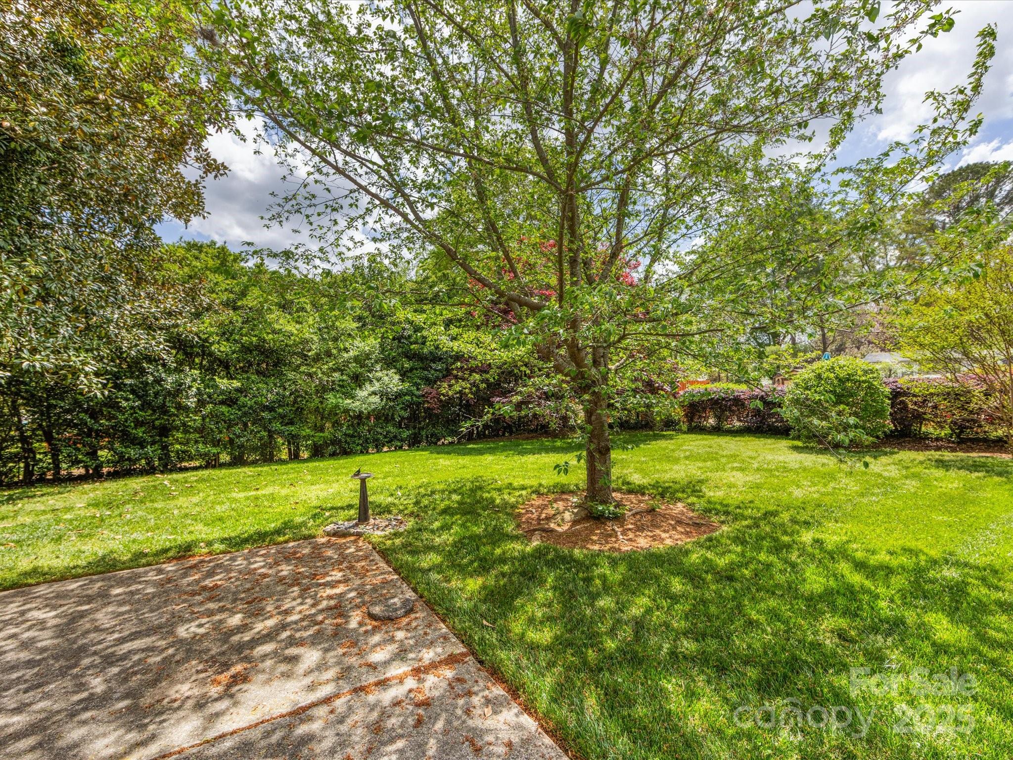 512 Holiday Road Gastonia, NC 28054 - Photo 40 of 42 Gallery Image 40