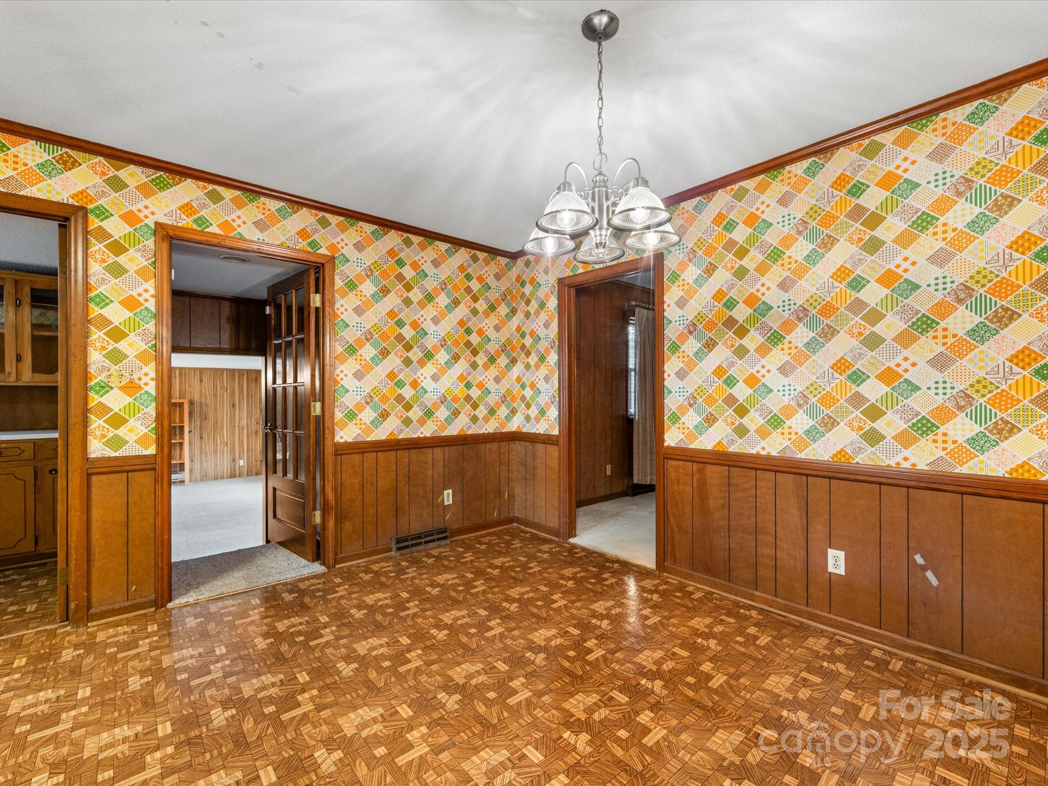 512 Holiday Road Gastonia, NC 28054 - Photo 10 of 42 Gallery Image 10