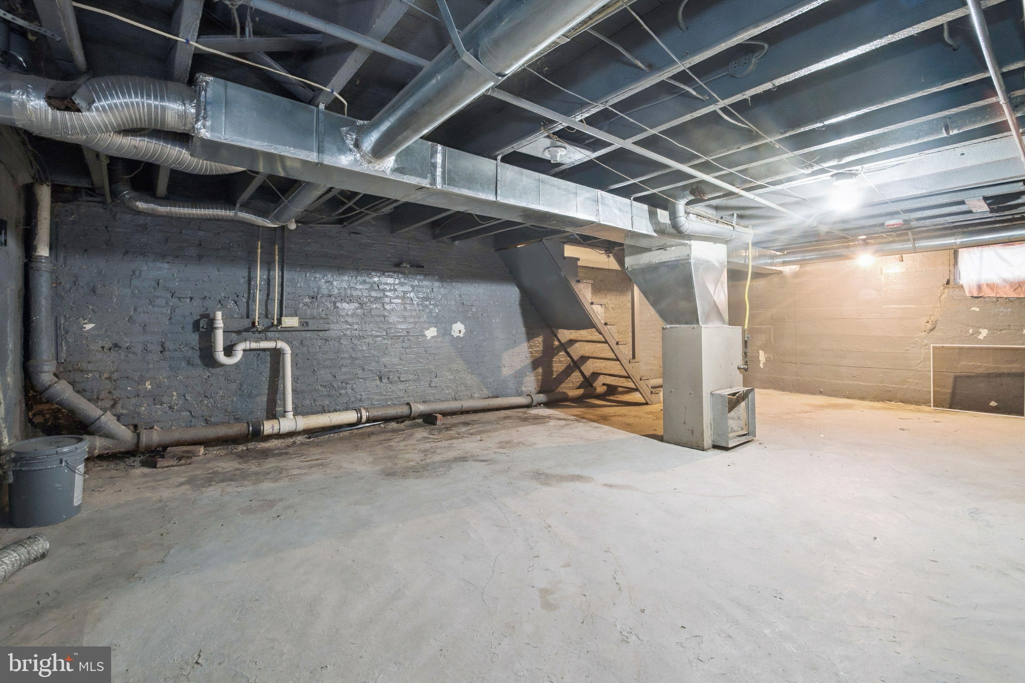 3020 Mathews Street Baltimore, MD 21218 - Photo 23 of 25 a view of water heater room