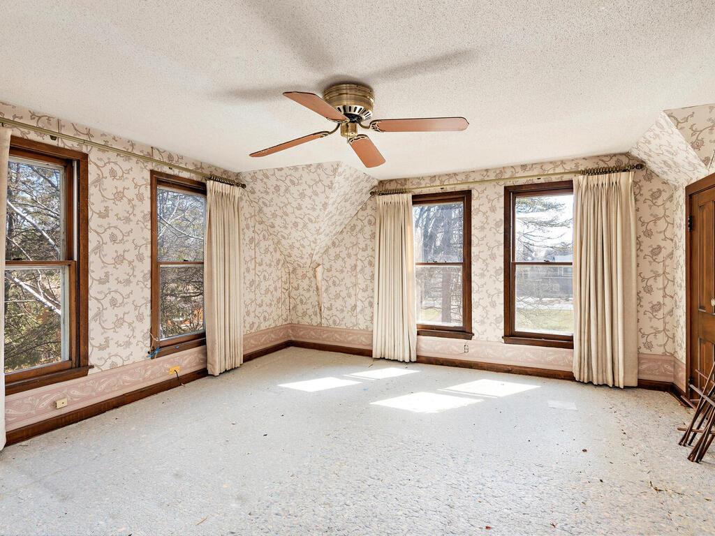 5890 Eureka Road Shorewood, MN 55331 - Photo 12 of 20 Gallery Image 12
