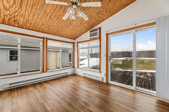 $210,000 | 209 South Oak Street, Mabel, MN 55954