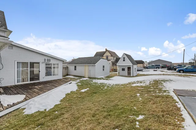 $210,000 | 209 South Oak Street, Mabel, MN 55954