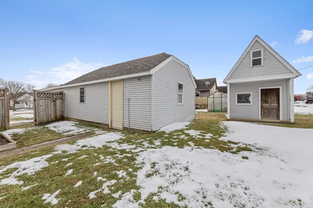 $210,000 | 209 South Oak Street, Mabel, MN 55954