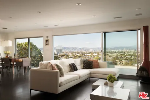 $2,650,000 | 5667 Aladdin Street, Los Angeles, CA 90008