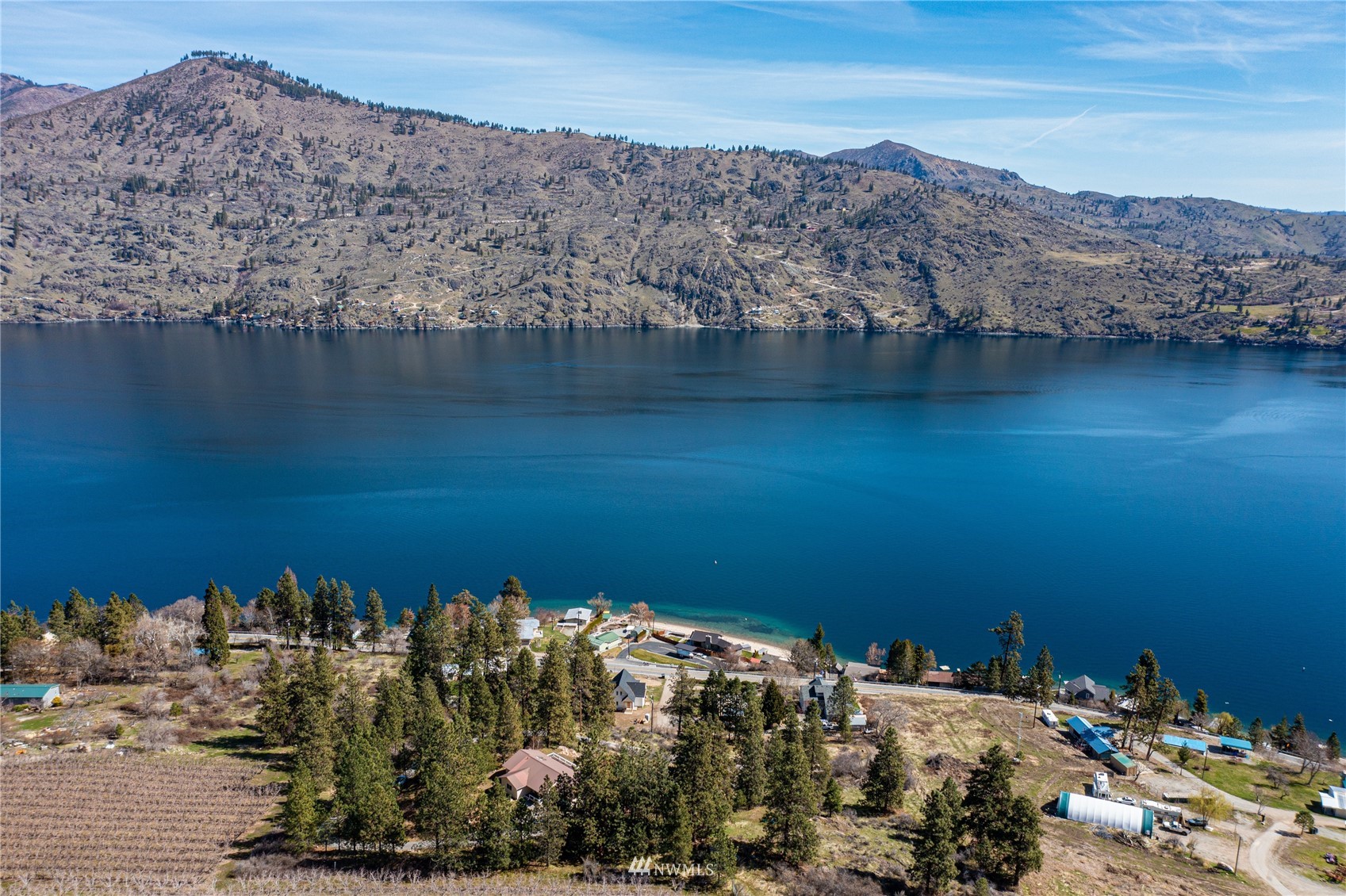 15005 South Lakeshore Road Chelan, WA 98816 - Photo 6 of 34 Gallery Image 6