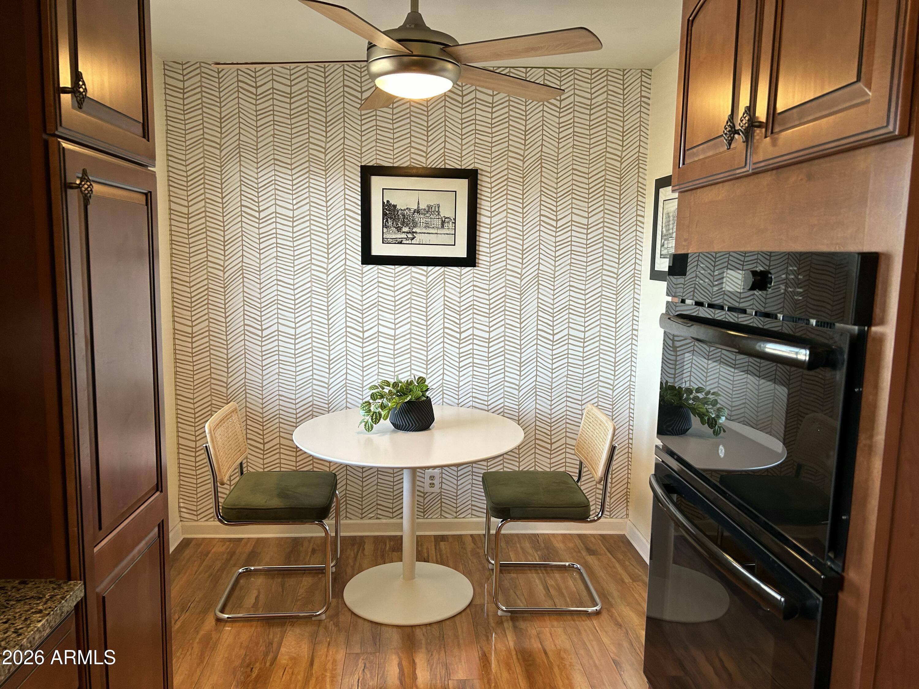 100 West Maryland Avenue, Unit O2 Phoenix, AZ 85013 - Photo 5 of 23 a view of a dining room with furniture