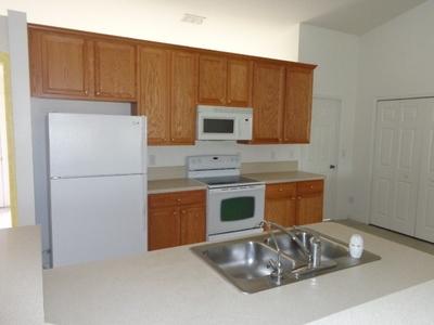 2318 Southeast Merrill Road Port St. Lucie, FL 34952 - Photo 6 of 18 KITCHEN