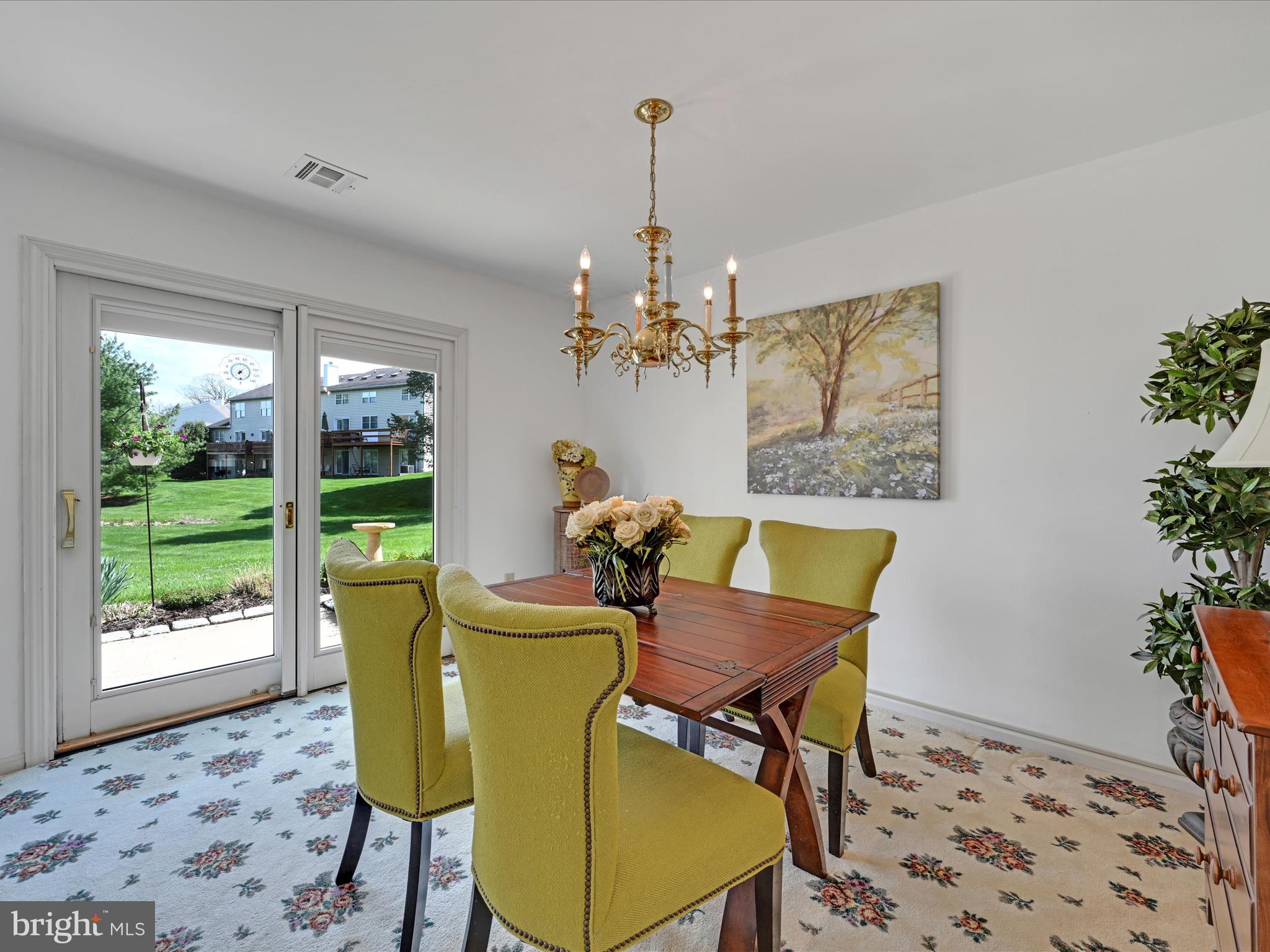 17 Spring Walk Court Lancaster, PA 17601 - Photo 14 of 26 Dining Room