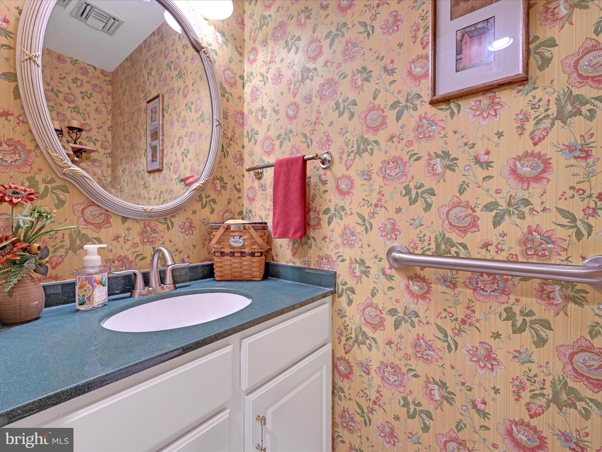17 Spring Walk Court Lancaster, PA 17601 - Photo 16 of 26 Powder Room