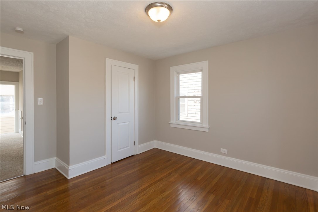 3306 Tullamore Road Cleveland, OH 44118 - Photo 18 of 21 Gallery Image 18