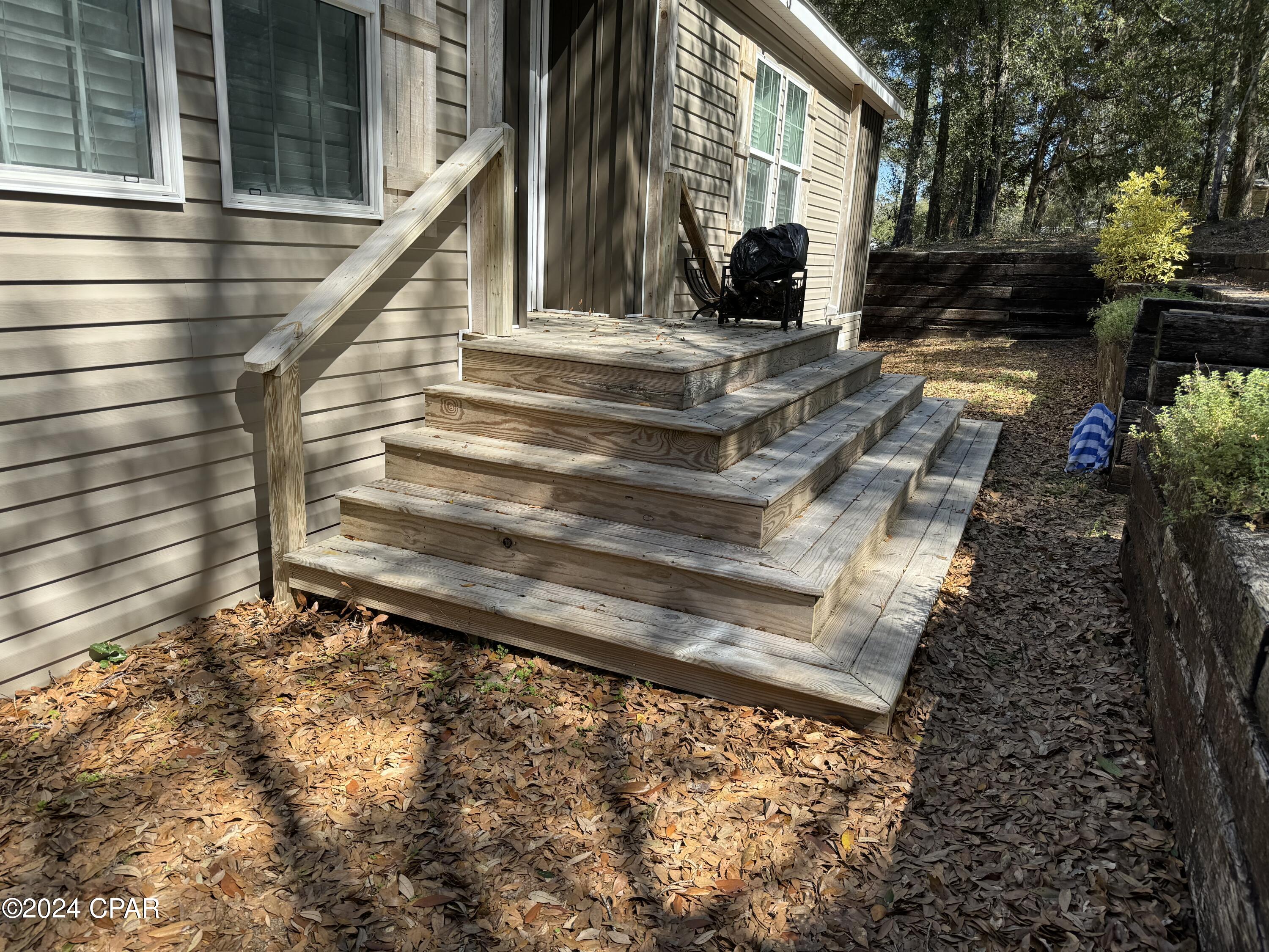 3136 Lucas Lake Road Chipley, FL 32428 - Photo 6 of 66 Gallery Image 6