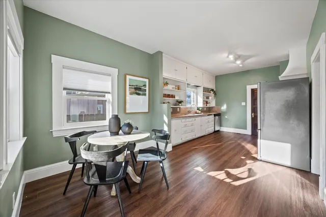 $685,000 | 3560 1st Avenue, Sacramento, CA 95817