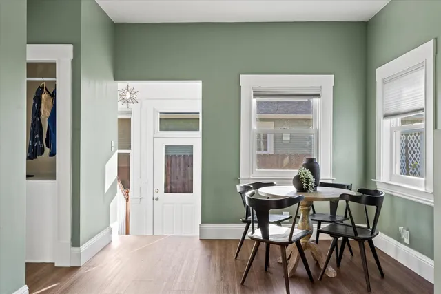 $685,000 | 3560 1st Avenue, Sacramento, CA 95817