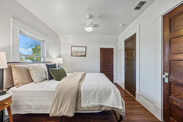 $685,000 | 3560 1st Avenue, Sacramento, CA 95817