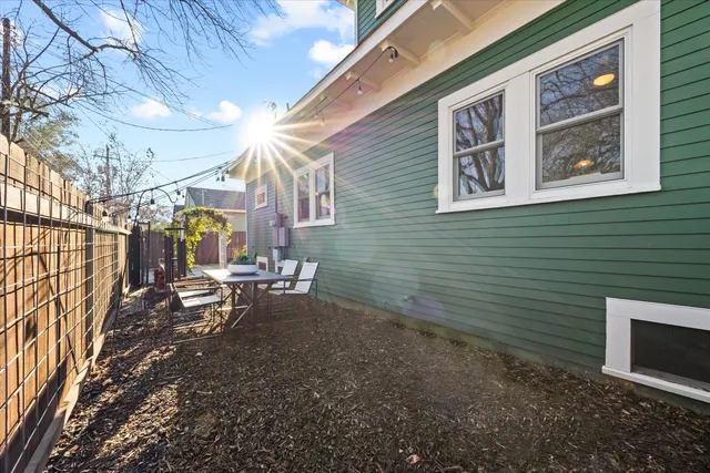 $685,000 | 3560 1st Avenue, Sacramento, CA 95817