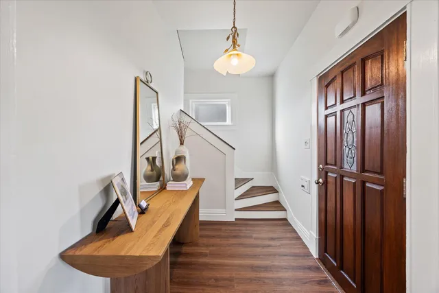 $685,000 | 3560 1st Avenue, Sacramento, CA 95817