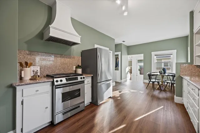 $685,000 | 3560 1st Avenue, Sacramento, CA 95817