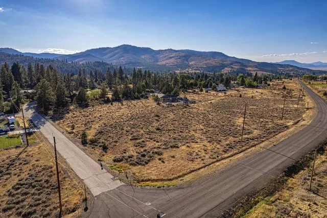 a view of an ocean beach