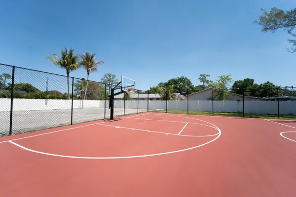 a view of a tennis court