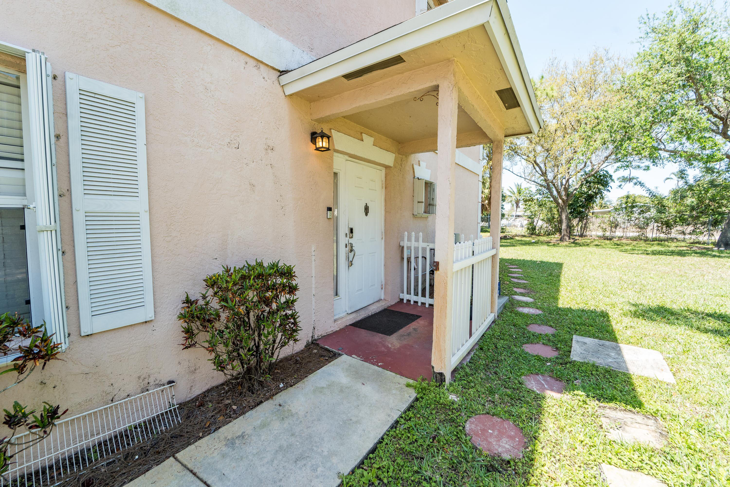 162 Baldwin Boulevard Greenacres, FL 33463 - Photo 28 of 34 162Baldwino-7