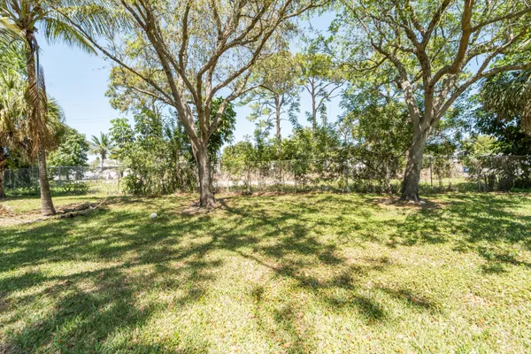 a view of outdoor space with a garden