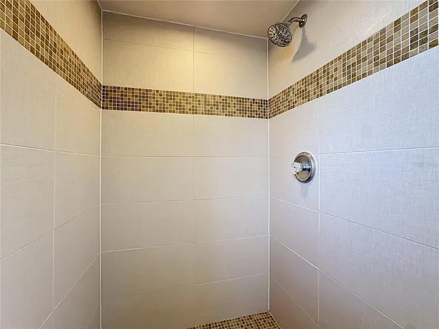 $649,000 | 1148 North Grandview Street, Mount Dora, FL 32757