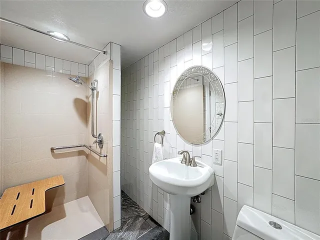 $649,000 | 1148 North Grandview Street, Mount Dora, FL 32757