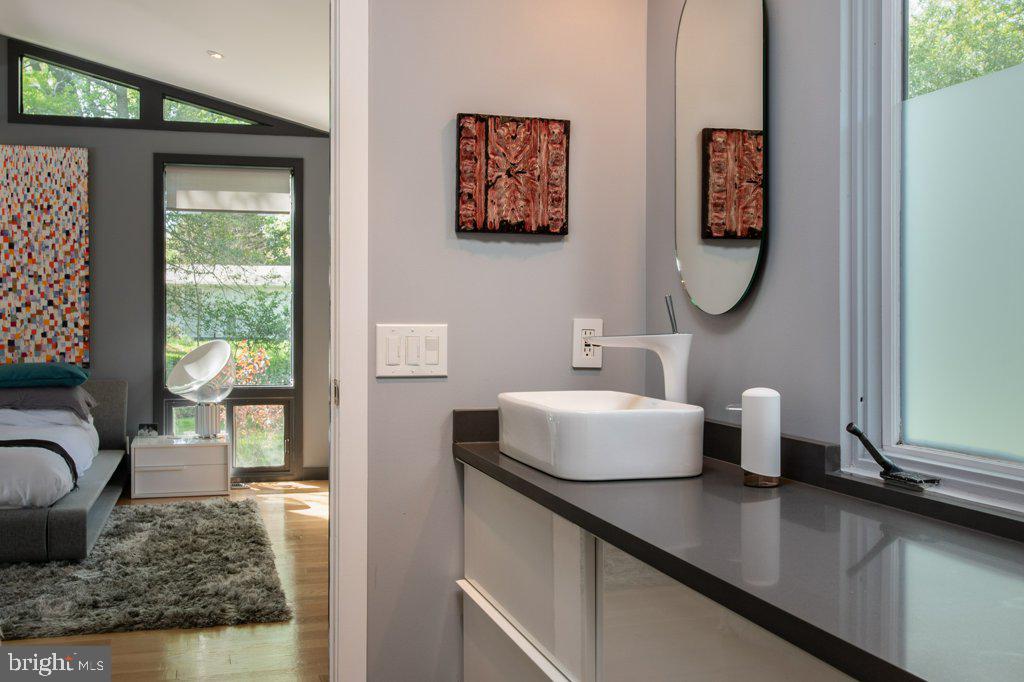 1922 Marthas Road Alexandria, VA 22307 - Photo 13 of 40 Master Bathroom