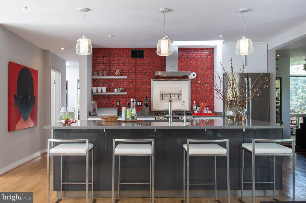 1922 Marthas Road Alexandria, VA 22307 - Photo 3 of 40 Kitchen Breakfast Bar