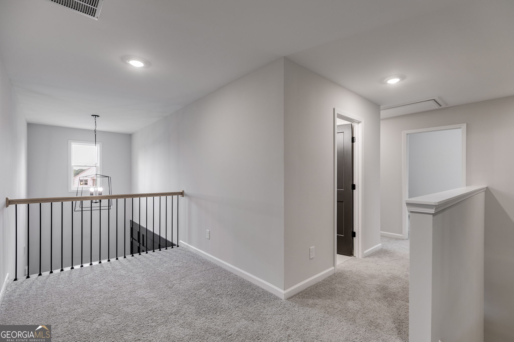 10 Avery Road Roopville, GA 30170 - Photo 32 of 46 a view of a hallway
