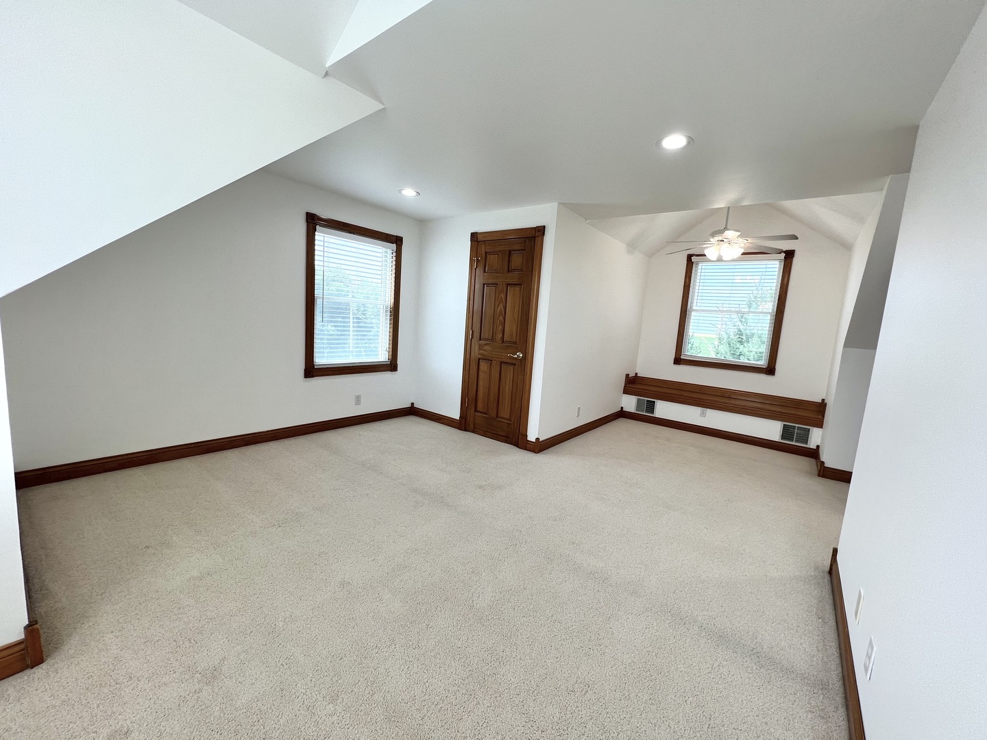 3161-2700 E Road Penfield, IL 61862 - Photo 29 of 50 Gallery Image 29