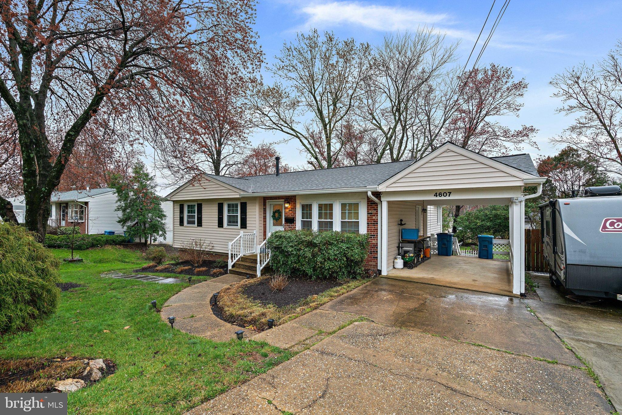 4607 Picot Road Alexandria, VA 22310 - Photo 3 of 44