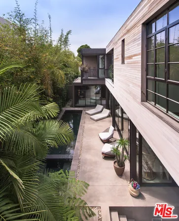 $42,000 | 634 Milwood Avenue, Venice, CA 90291