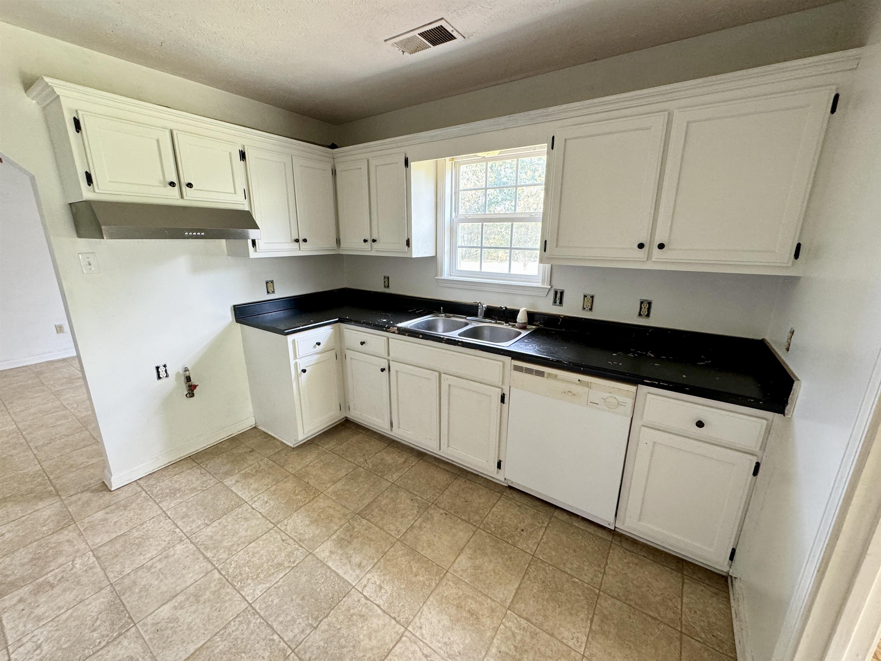 316 Wayne Avenue Ripley, TN 38063 - Photo 6 of 14 Gallery Image 6