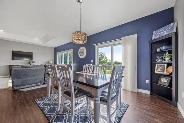 $734,900 | 5932 Autumn Drive South, Fargo, ND 58104