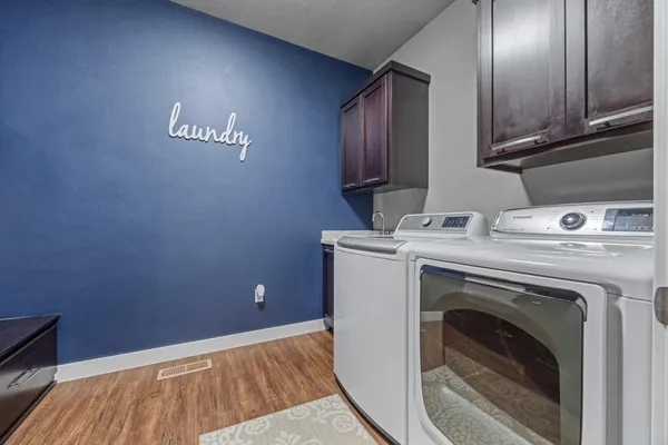 $734,900 | 5932 Autumn Drive South, Fargo, ND 58104