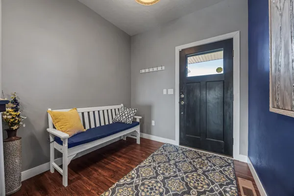 $734,900 | 5932 Autumn Drive South, Fargo, ND 58104