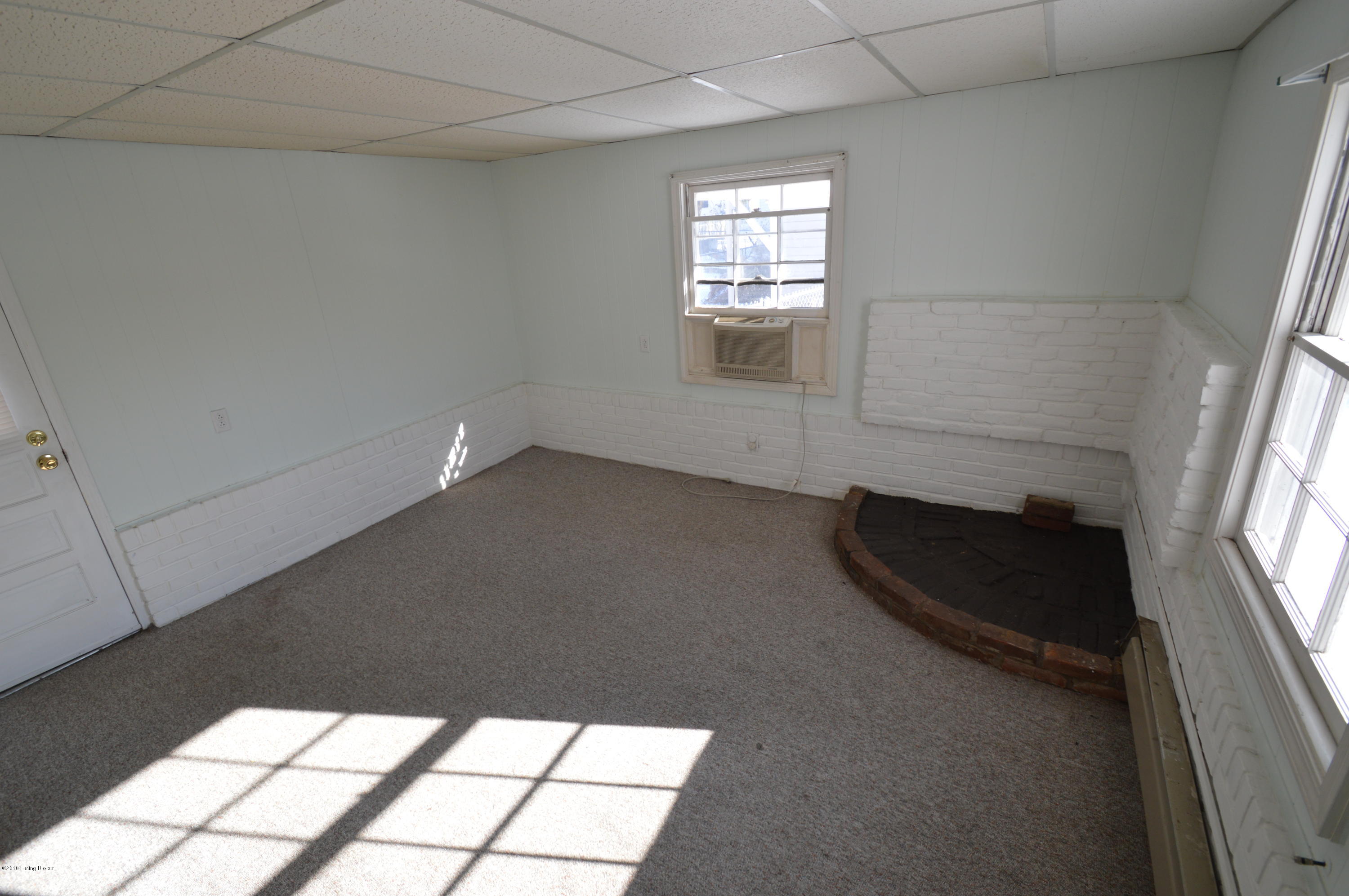 3902 Alton Road Louisville, KY 40207 - Photo 23 of 29 DSC_0021