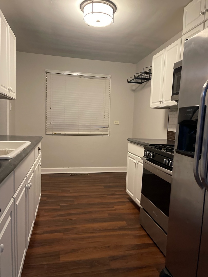 Undisclosed Address Lansing, IL 60438 - Photo 10 of 11