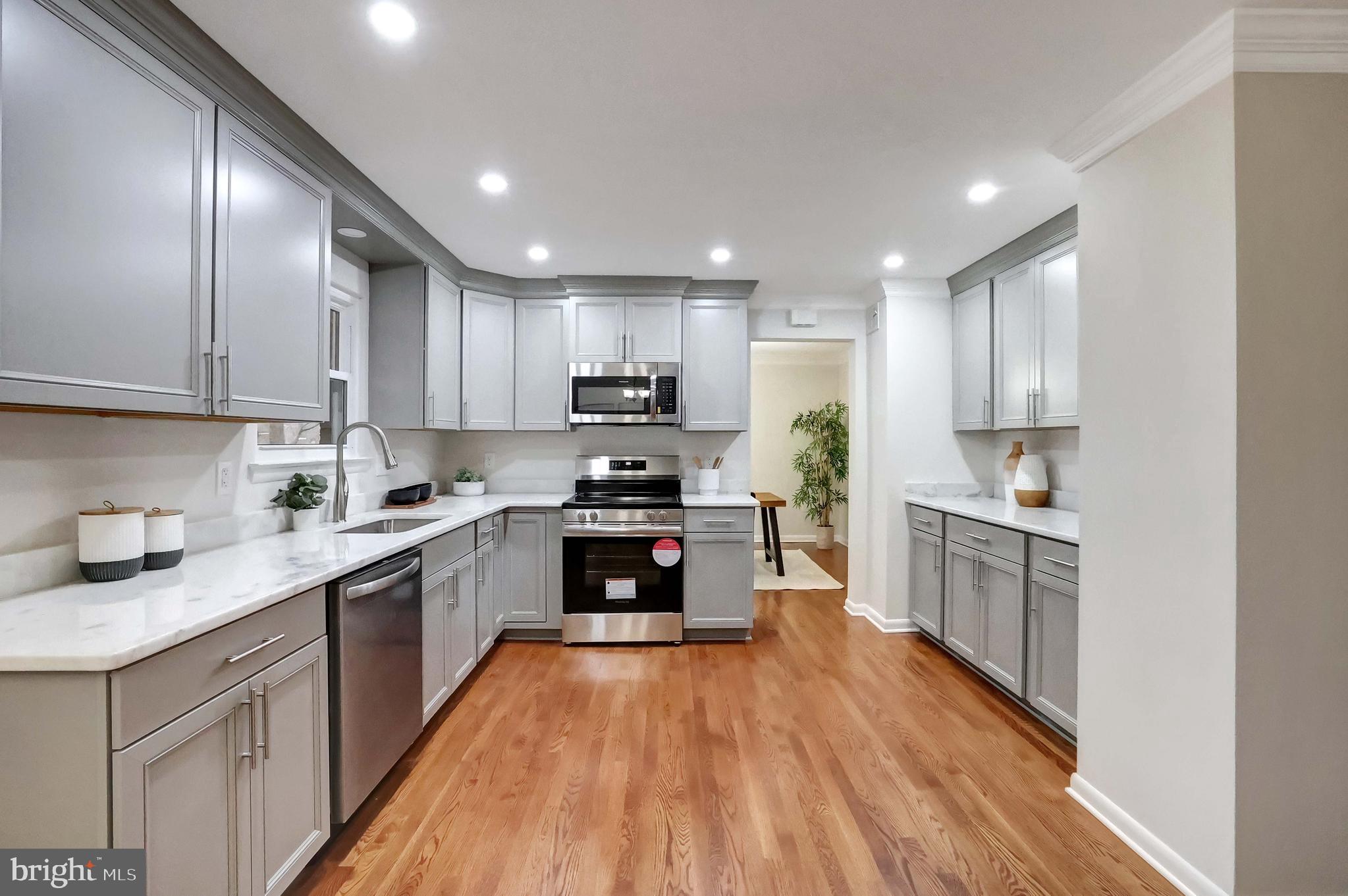 1900 Snowdrop Lane Silver Spring, MD 20906 - Photo 14 of 60