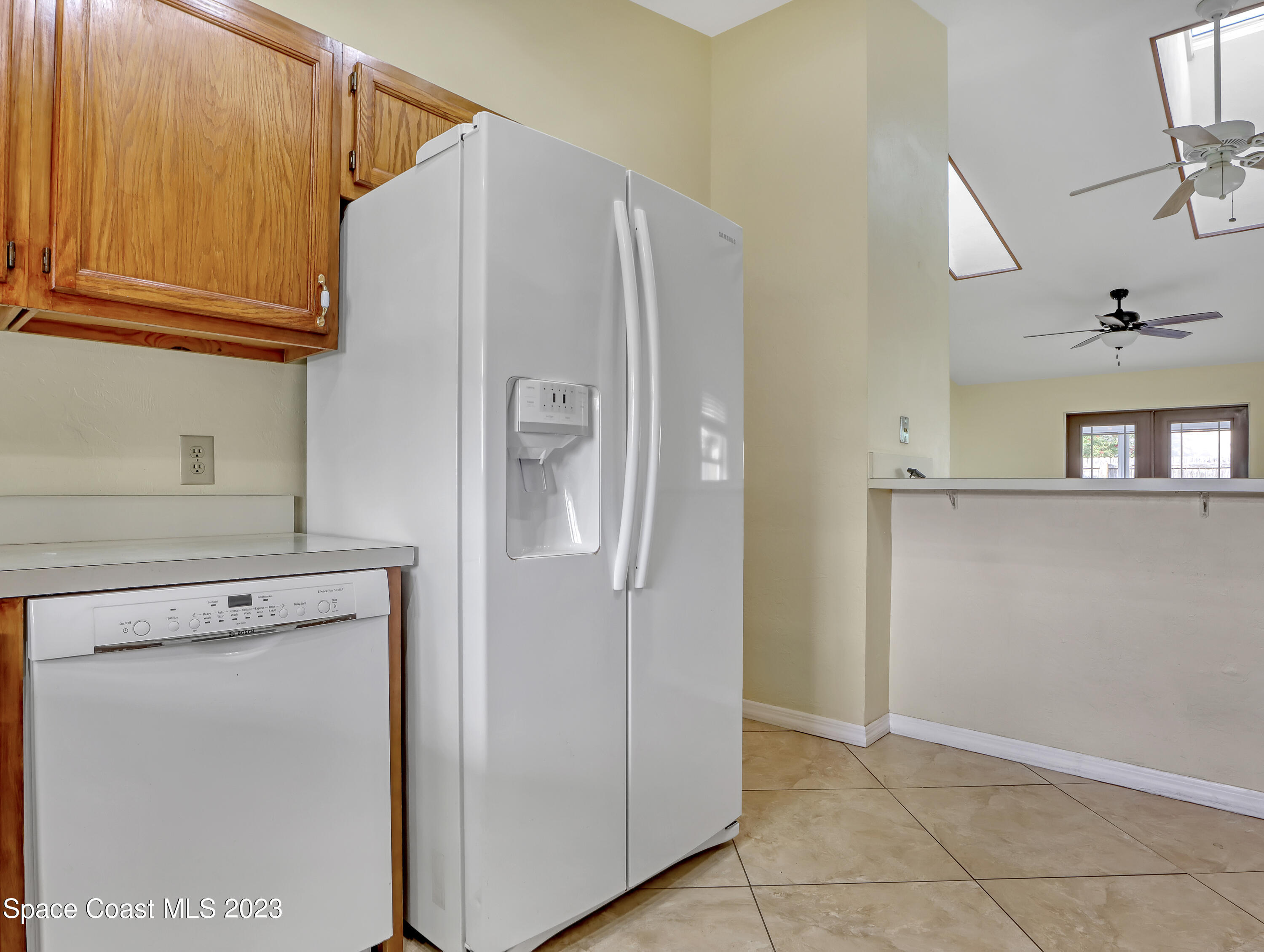204 Ocean View Lane Indialantic, FL 32903 - Photo 9 of 30 204 Ocean View (18)