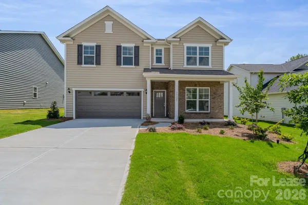 $2,940 | 19225 Yellow Birch Drive, Charlotte, NC 28278