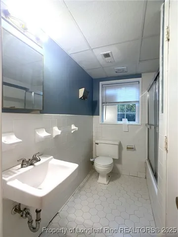 $425,000 | 2405 Morganton Road, Fayetteville, NC 28303