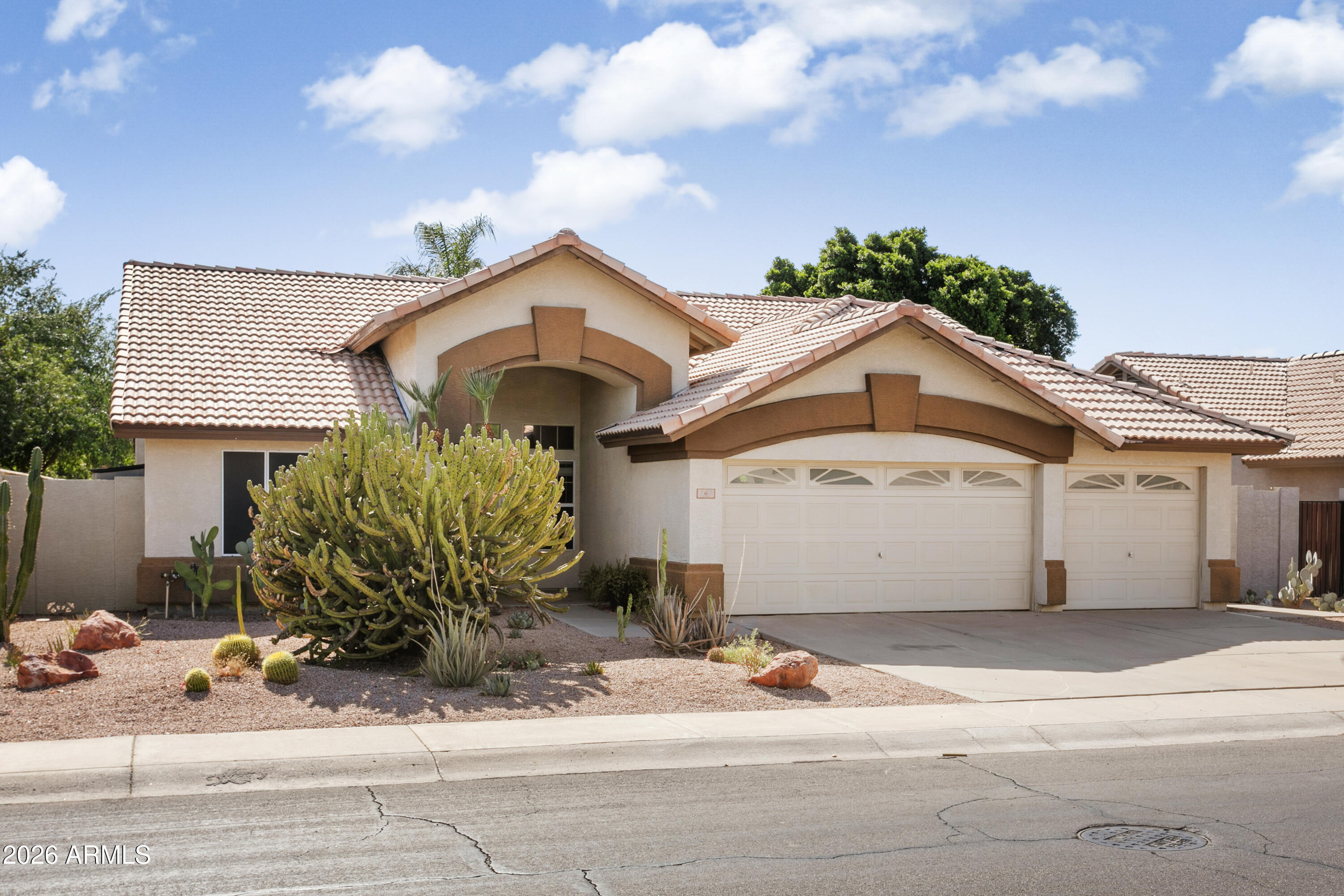 6 North Boulder Street Gilbert, AZ 85234 - Photo 37 of 39