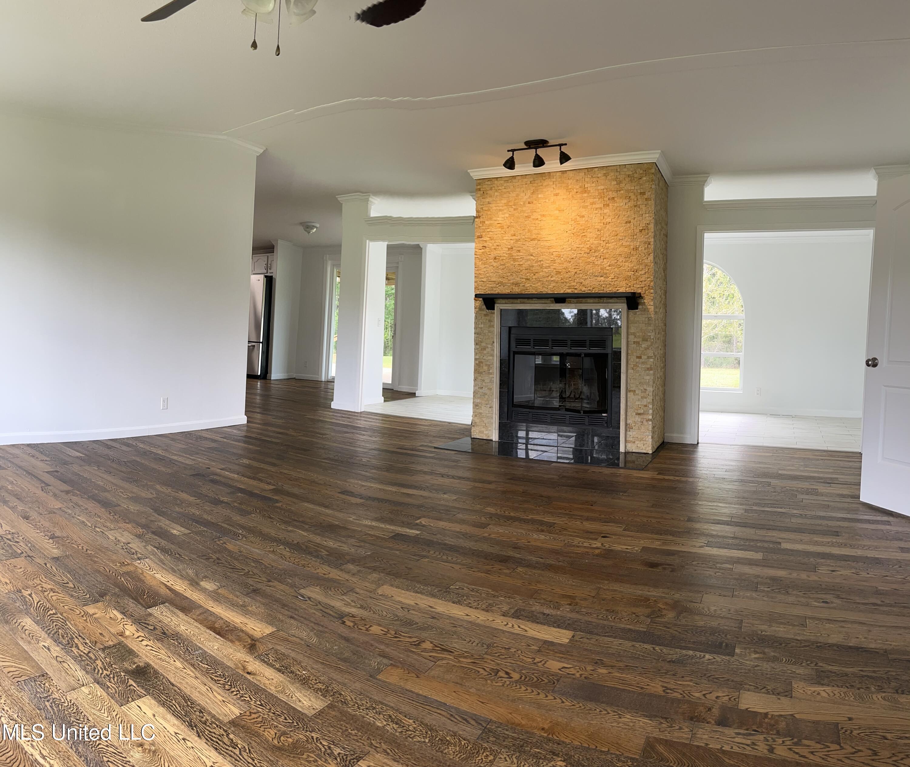11405 Jim Ramsay Road Vancleave, MS 39565 - Photo 2 of 22 IMG_8110