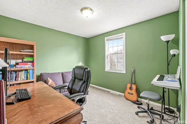 $159,900 | 1911 South Ironwood Drive, South Bend, IN 46613